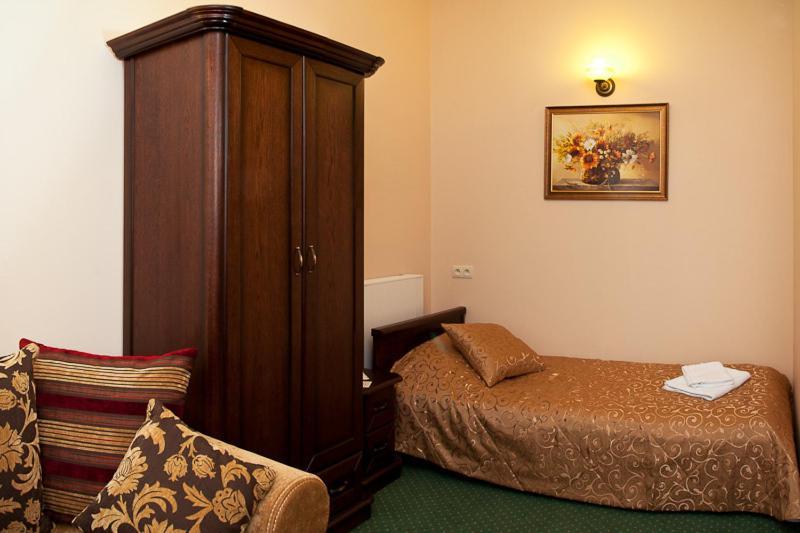 Zloty Dworek Motel Nieporęt Szoba fotó